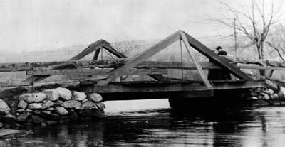 bridge3.JPG (18449 bytes)