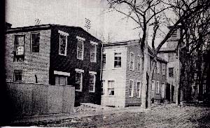 History01.jpg (69534 bytes)