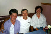 Decadesparty-24.jpg (19994 bytes)
