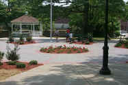 greenplaza.jpg (93985 bytes)