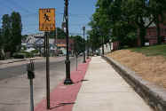 greensidewalk.jpg (20669 bytes)