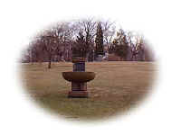 monument6.jpg (10702 bytes)