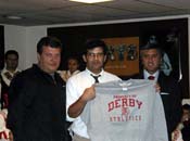 Mayor-Bartone-accepts-a-DHS