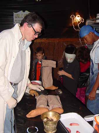 Halloween 2003 16